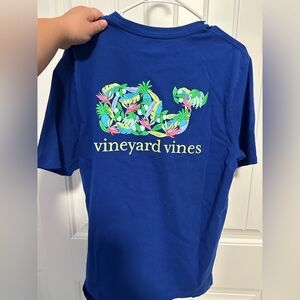 VV Tee